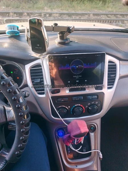 Штатная магнитола Toyota Highlander (U20), Kluger (XU20) 2000-2007 (серебро) Canbox EVO 2K 5833-9-614 на Android 14 (4G-SIM, 16/512, DSP, QLed, AI, 360)