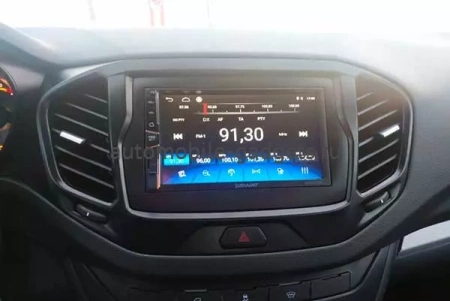 SWAT AHR-7020 автомагнитола 2 DIN на Android 8.1 c 2 GB оперативной памяти и встроенным DSP процессором