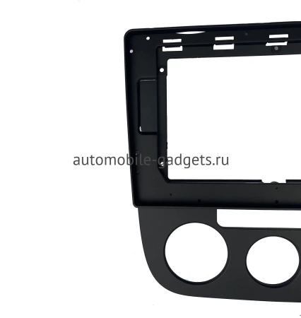 Штатное головное устройство Teyes CC2L PLUS 1/16 10 дюймов RM-10-1307 для Volkswagen Jetta 5 2005-2011 (авто без климат-контроля) на Android 8.1 (DSP, IPS, AHD)