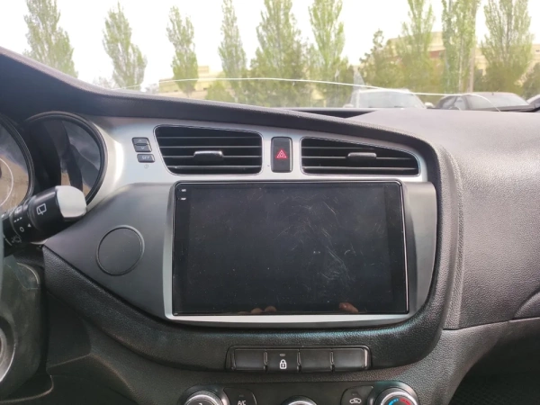 Штатная магнитола Kia Ceed 2 2012-2018 (матовая) Canbox Logic-i3 2K 5733-9098 на Android 11 (4G-SIM, 6/128, DSP, 360, QLed)