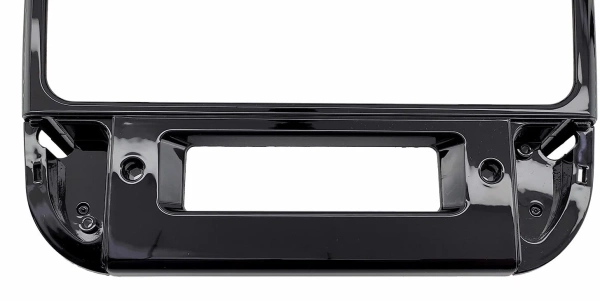 Штатное головное устройство Teyes CC2L PLUS 2/32 9 дюймов RM-9-1740 для Peugeot 406 1999-2005 (глянцевая) на Android 8.1 (DSP, IPS, AHD)