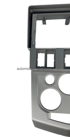 Штатное головное устройство Renault Logan 2004-2009 Teyes CC2L PLUS 2/32 9 дюймов RM-9-674 на Android 8.1 (DSP, IPS, AHD)