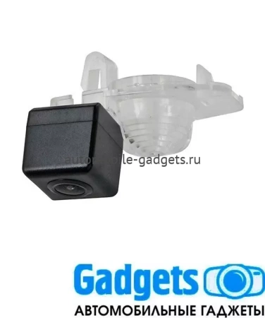 Штатная камера заднего вида SWAT VDC-027 для Toyota Corolla (2007-2012) Штатная камера заднего вида SWAT VDC-027 для Toyota Corolla (2007-2012)