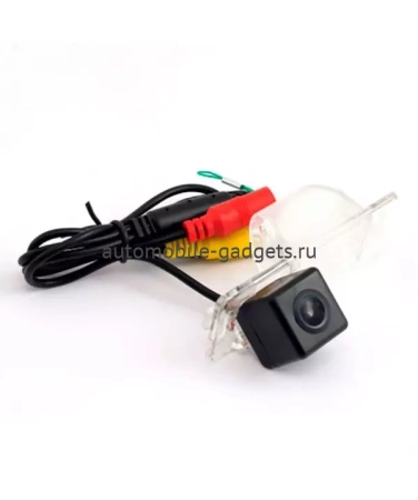 Камера заднего вида Chevrolet Aveo 12+, Trailblazer, Cruze (h/b,wagon) / Cadillaс SRX,CTS / Opel Mokka (Swat VDC-108)