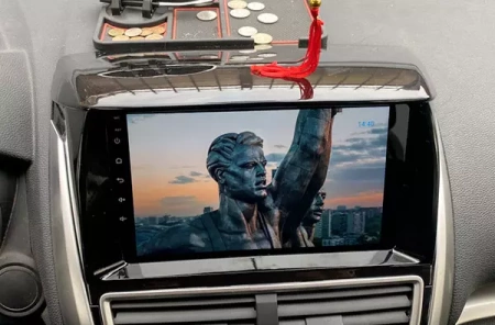 Carmedia SF-1570-KP-9009-6128-TS20 штатная магнитола для Mitsubishi Eclipse Cross 2017+ на Android 13 c 6GB, DSP, 4G