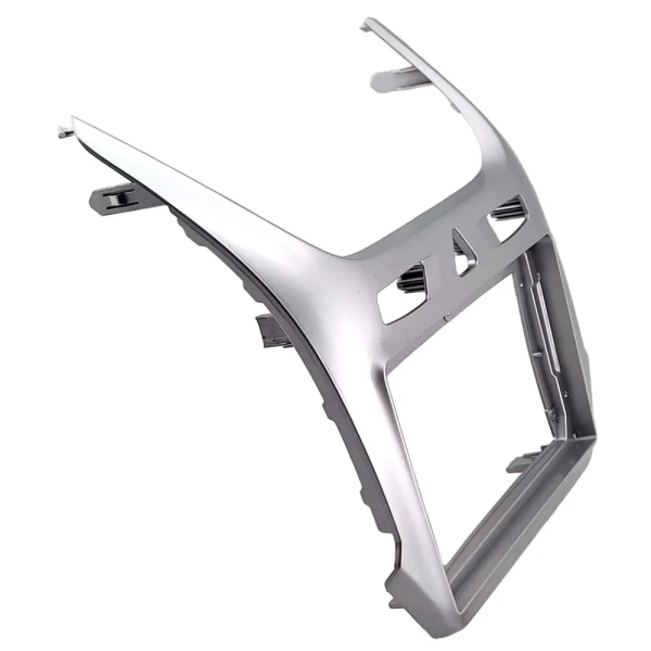 Штатное головное устройство Teyes SPRO PLUS 4/64 9 дюймов RM-9-0682 для Ravon R4 2016-2020 (серебряная, матовая) на Android 10 (4G-SIM, DSP, IPS)