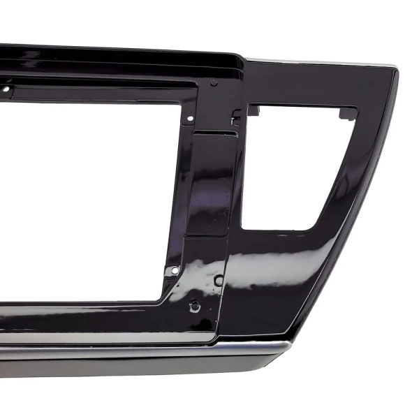 Штатное головное устройство Teyes CC3L 4/32 10 дюймов RM-10-1266 для Toyota Corolla (E160/E170/E180) 2015-2024 (гибрид, левый руль или китайский рынок) (тип 2, для авто с камерой) на Android 10 (4G-SIM, DSP, IPS)