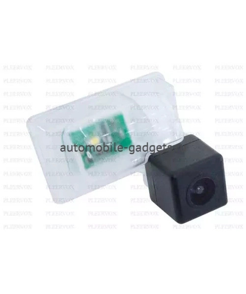 Штатная камера заднего вида Pleervox PLV-CAM-MZ04 для Mazda CX-5 2017+