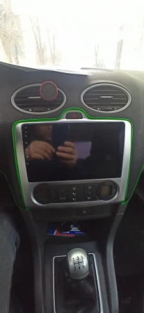 Штатная магнитола Canbox GTR9-9060 для Ford Focus 2 2005-2011 с климатом 4/64 Android 10 (IPS, DSP, CarPlay)