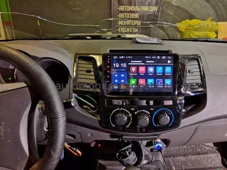 Parafar PF062FHD штатная магнитола для Toyota HiLux, Fortuner 2011-2015 на Android 11 с 2GB, DSP, 4G