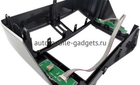 Штатное головное устройство Teyes CC3 4/64 9 дюймов RM-9-0138 для Toyota Land Cruiser Prado 150 2009-2013 (для авто с 360, Navi и JBL Synthesis, глянцевая) на Android 10 (4G-SIM, DSP, QLed)