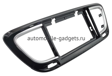 Chrysler Grand Voyager 6 2019-2024 (глянцевая) Canbox M-Line 4544-9-2210 на Android 10 (4G-SIM, 2/32, DSP, QLed)