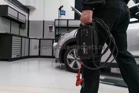 CTEK PRO25S Универсальное профессиональное зарядное устройство для аккумуляторов всех типов включая литиевые и AGM