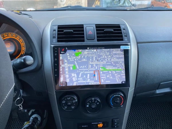Штатная магнитола Toyota Corolla (E150) 2006-2013 (серая, без воздуховодов) Canbox M-Line 4544-9038 на Android 10 (4G-SIM, 2/32, DSP, QLed)
