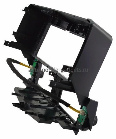 Штатная магнитола Toyota Land Cruiser Prado 150 2009-2013 (для авто с Navi и JBL Synthesis) 12.3 дюйма Teyes LUX ONE 4/32 RM-0561 на Android 10 (4G-SIM, 4/32, DSP, QLed) BMW Style