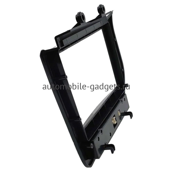 Штатное головное устройство Maserati GranTurismo 2007-2019 Teyes CC3L 4/64 9 дюймов RM-9-1806 на Android 10 (4G-SIM, DSP, IPS)