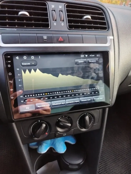 Carmedia OL-9903-OL-9009-Q-TS105 Штатная магнитола для Volkswagen Polo 2009-2020 на Android 14 c 6GB, DSP, 4G