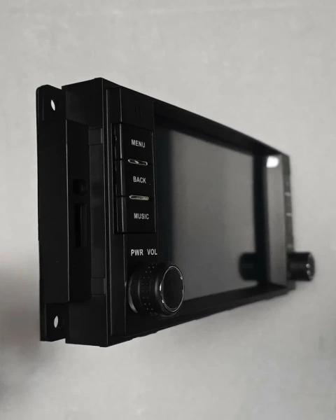 Carmedia MKD-7146-A7 штатная магнитола для Jeep, Dodge, Chrysler на Android 14 с 4Gb, DSP