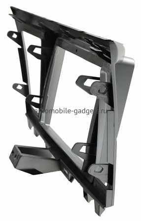 Штатное головное устройство Infiniti QX60 2016-2020 Teyes CC2L PLUS 2/32 9 дюймов RM-9-006 на Android 8.1 (DSP, IPS, AHD)