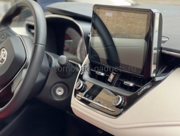 Штатная магнитола Toyota Corolla (E210), Corolla Cross 2018-2024 Canbox RS10-1078 1.5/32 на Android 10 (IPS, DSP, CarPlay)