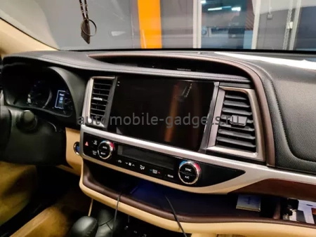 FarCar S500 2K XXL467M штатная магнитола для Toyota Highlander XU50 (2013-2020) на Android 14 c 8Gb, DSP, 4G