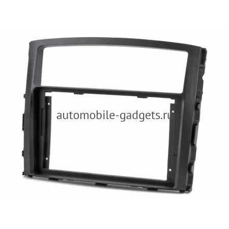 Штатная магнитола Mitsubishi Pajero 4 2006-2024 (для авто без Rockford) Canbox M-Line 7821-9069 на Android 10 (4G-SIM, 2/32, DSP, IPS) С крутилками