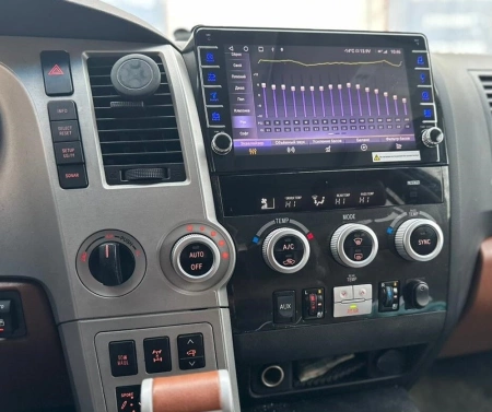 Carmedia OL-1688-RQ (крутилки) Штатная магнитола для Toyota Tundra XK50 2007-2013, Sequoia XK60 2007-2022 на Android 13 c 6GB, DSP, 4G