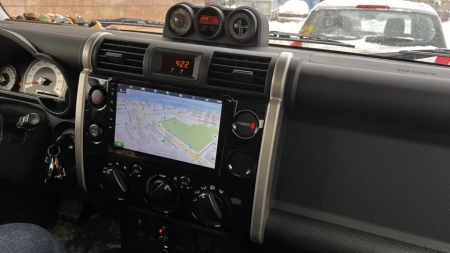 FarCar S500 BM3246M штатная магнитола для Toyota FJ Cruiser 2005-2022 на Android 14 c 4Gb, DSP, 4G