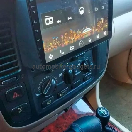 Штатная магнитола Canbox L-Line 4296-9175 для Toyota Land Cruiser 100 1998-2002 (для авто без монитора) на Android 10 (4G-SIM, 6/128, TS18, DSP, QLed)