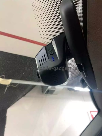 Универсальный автомобильный Full HD видеорегистратор AVS400DVR (#119)