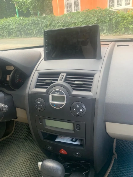 Carmedia OL-9996-PH-9009-12256-TS20 штатная магнитола для Renault Megane II 2002-2009 на Android 13 c 12GB, DSP, 4G