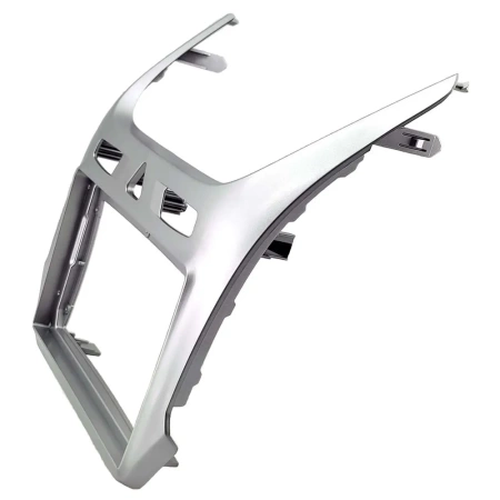 Штатное головное устройство Teyes CC3L 4/64 9 дюймов RM-9-0682 для Ravon R4 2016-2020 (серебряная, матовая) на Android 10 (4G-SIM, DSP, IPS)