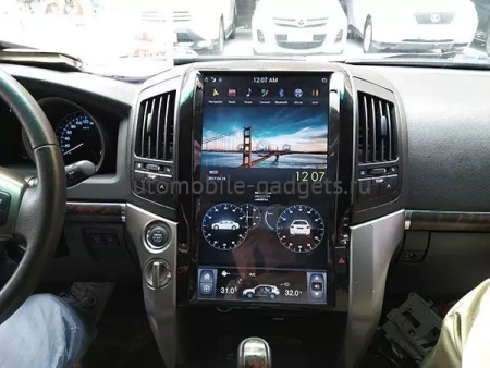 Carmedia ZF-1806L-GE ("Тесла-стиль") штатная магнитола для Toyota LC 200 (2007-2015) на Android 13 c 8GB, DSP, 4G