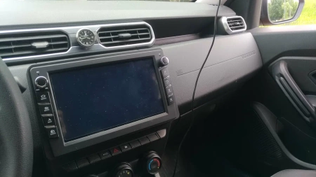 Штатная магнитола Canbox H-Line 7836-1095 для Renault Duster 2 2020-2024 (для авто без монитора) на Android 10 (4G-SIM, 4/32, DSP, QLed) С крутилками