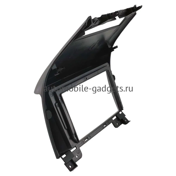 Штатная магнитола Luxgen U7 Turbo 2013-2020 Canbox M-Line 7841-9-2126 на Android 10 (4G-SIM, 4/64, DSP, QLed)