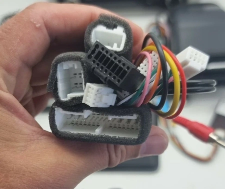 Штатная магнитола Lexus GX460 2009-2019 13,3 дюйма Carmedia KP-T1220FW-1031-Q на Android 12 (4G-SIM, 6/128, DSP, QLed)