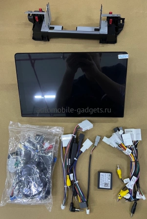 Carmedia HP-T1301 Штатная магнитола для Toyota Camry 2021+ (без JBL) на Android 12 c 6GB, DSP, 4G