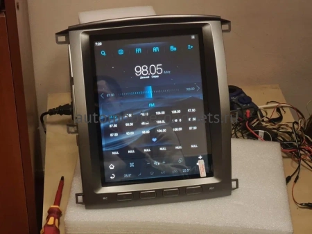 Carmedia ZF-1305-GE ("Тесла-стиль") штатная магнитола для Toyota LC 100, Lexus LX 470 2002-2009 (климат на цветном экране) на Android 13 c 8GB, DSP, 4G