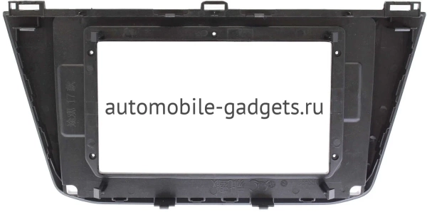 Штатное головное устройство Volkswagen Tiguan 2 2016-2023 Teyes CC2L PLUS 1/16 10 дюймов RM-10-1122 на Android 8.1 (DSP, IPS, AHD)