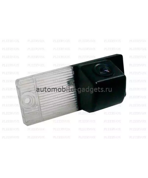 Штатная камера заднего вида Pleervox PLV-CAM-KI04 для Kia Cerato 2003–2008