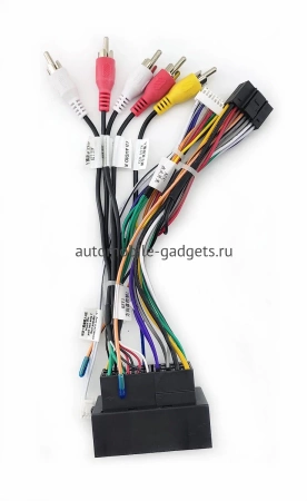 Штатное головное устройство Teyes CC2L PLUS 1/16 10 дюймов RM-10-1323 для Fiat 500L 2012-2017 на Android 8.1 (DSP, IPS, AHD)