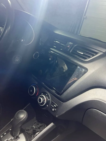 Штатная магнитола Kia Rio 3 2011-2017 Canbox Logic-i3 5737-9011 на Android 11 (4G-SIM, 6/128, DSP, 360, QLed)