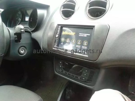 SWAT AHR-7020 автомагнитола 2 DIN на Android 8.1 c 2 GB оперативной памяти и встроенным DSP процессором