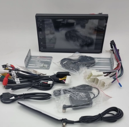 Carmedia KP-6957-S10 штатная магнитола для Toyota (универсальная 200*100) на Android 12 c 4GB, DSP, CarPlay, 4G