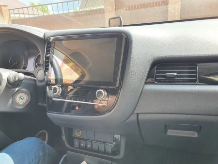 FarCar DX2005M штатная магнитола для Mitsubishi Outlander 3 2020+ на Android 13 c 4GB