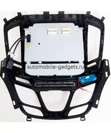 CarMedia KR-8073-T8 штатная магнитола для Opel Insignia (2013+) на Android 9.0 с 2Gb оперативной памяти