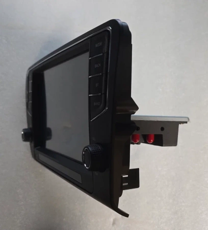 CarMedia MKD-8035-A7 Штатная магнитола для Skoda Octavia A7 2013-2020 на Android 14 с 4GB, DSP