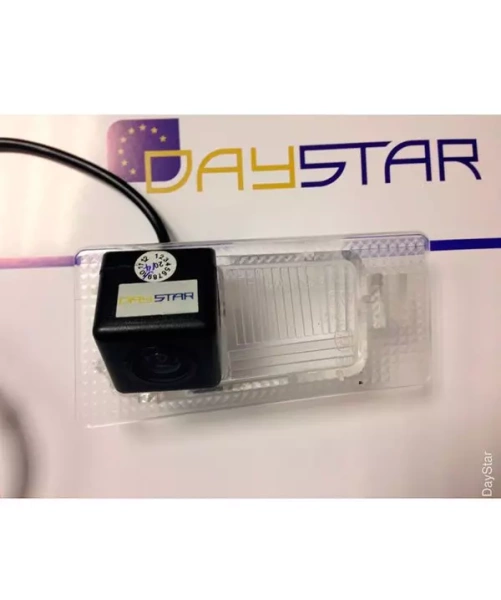Штатная камера заднего вида DayStar DS-9567С Hyundai Elantra 2014+