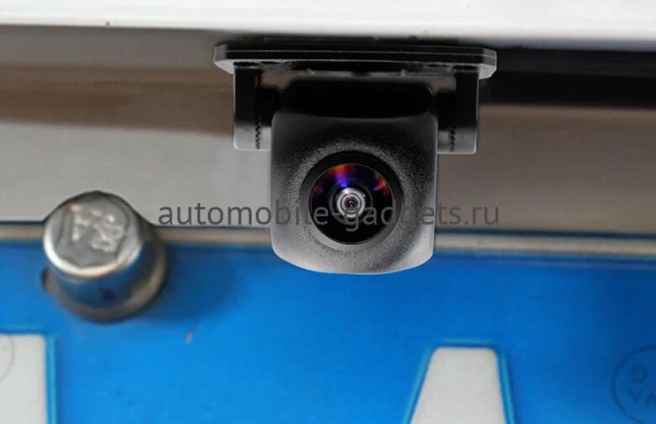 Универсальная камера заднего/переднего вида cam-610 (кубик MCCD, 170 градусов по горизонтали, ночная съемка)