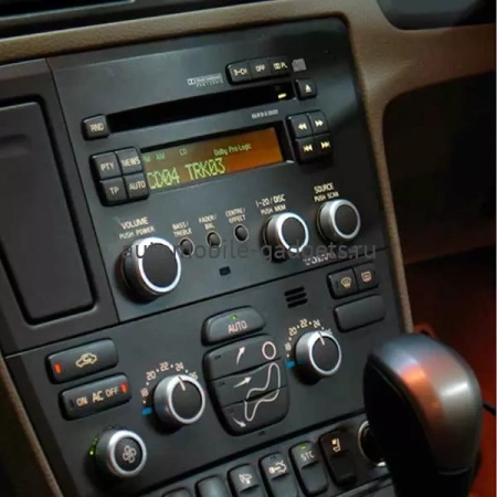 SWAT AHR-7020-RVL-N13 Установочный комплект для Volvo S60, V70 2000-2004, XC70 2004-2007 на Android 8.1 c 2 GB оперативной памяти и встроенным DSP процессором